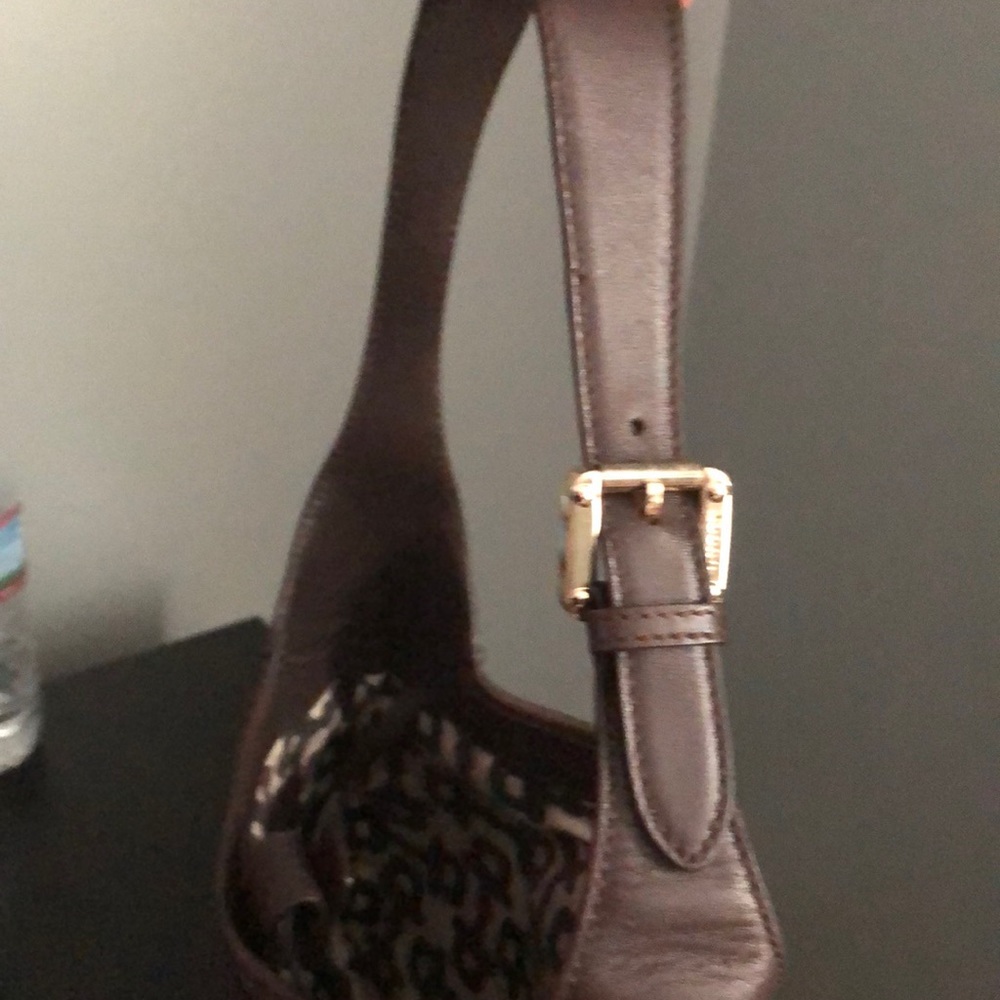 Handbag - Picture 4 of 6